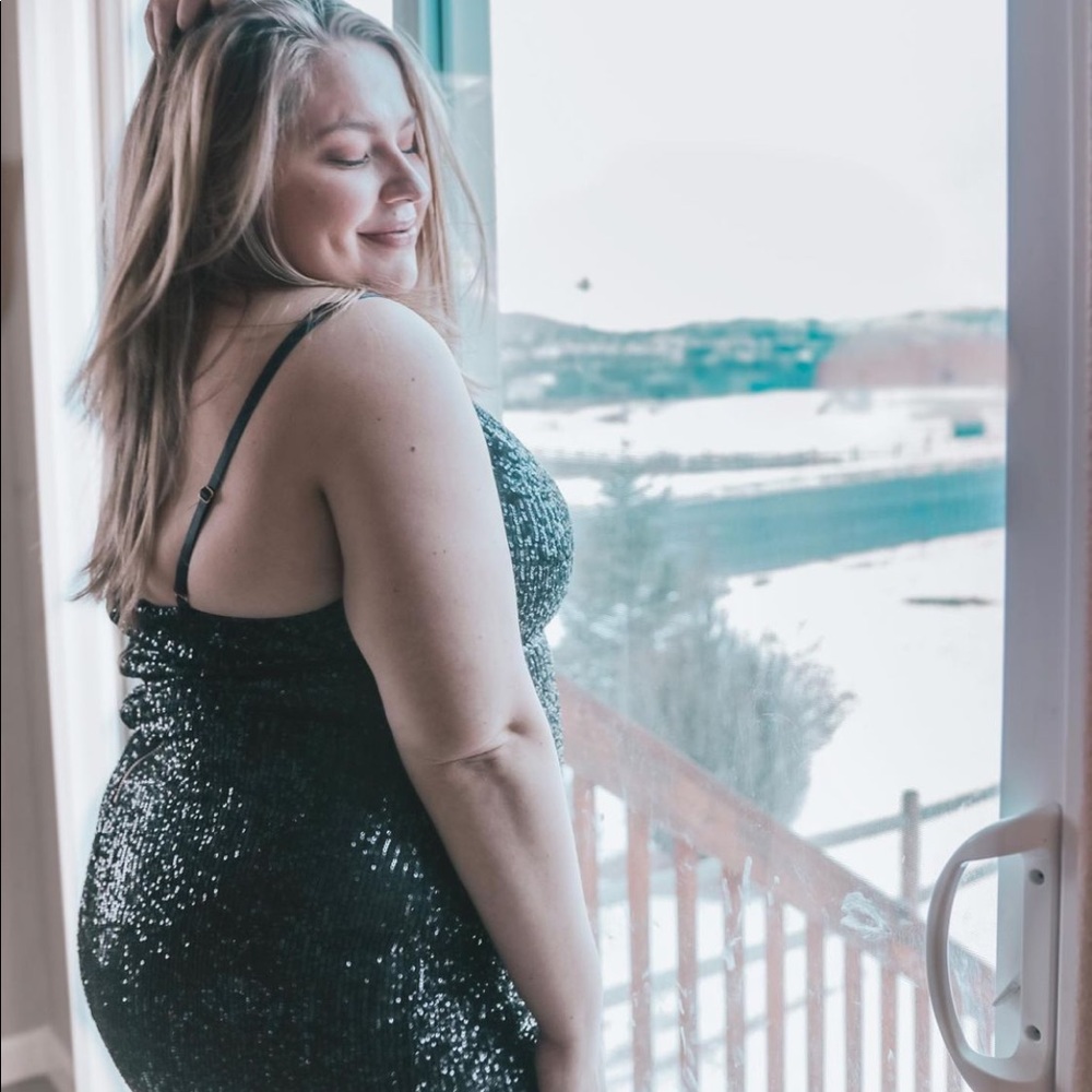 Let’s Start Over Midi Dress - Navy